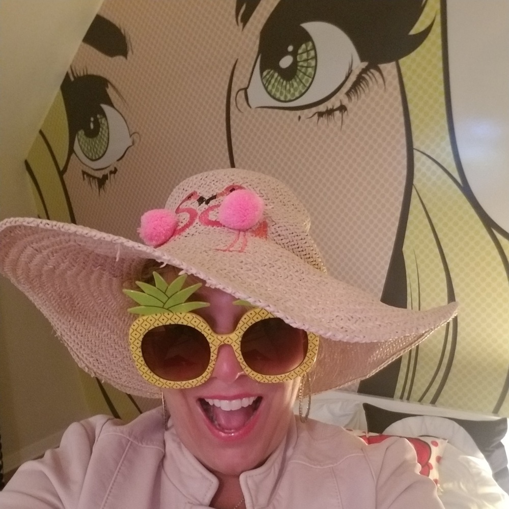 Meet your Posher, Lynne